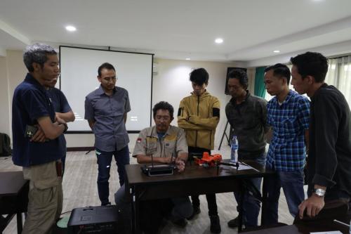 Pelatihan dan Sertifikasi Remote Pilot Angkatan 75 - Reguler Corporate